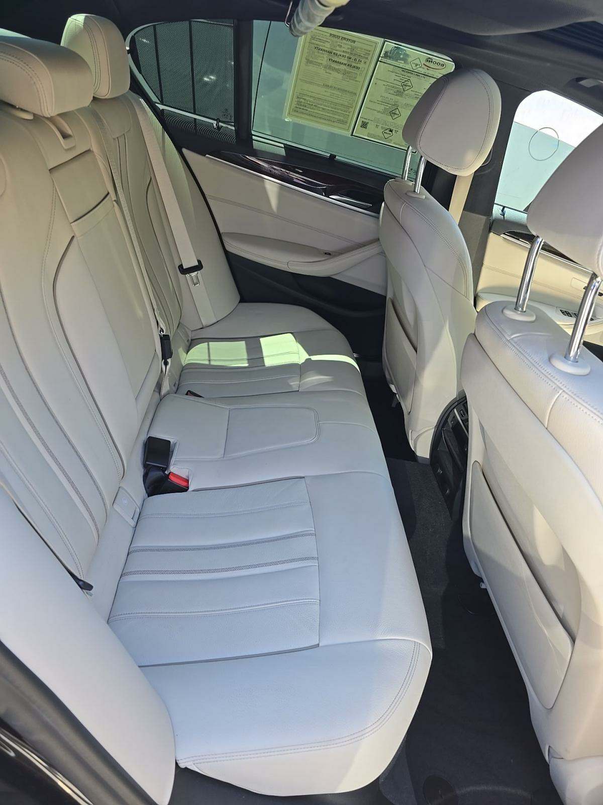 2019 BMW 5 Series 540i RWD