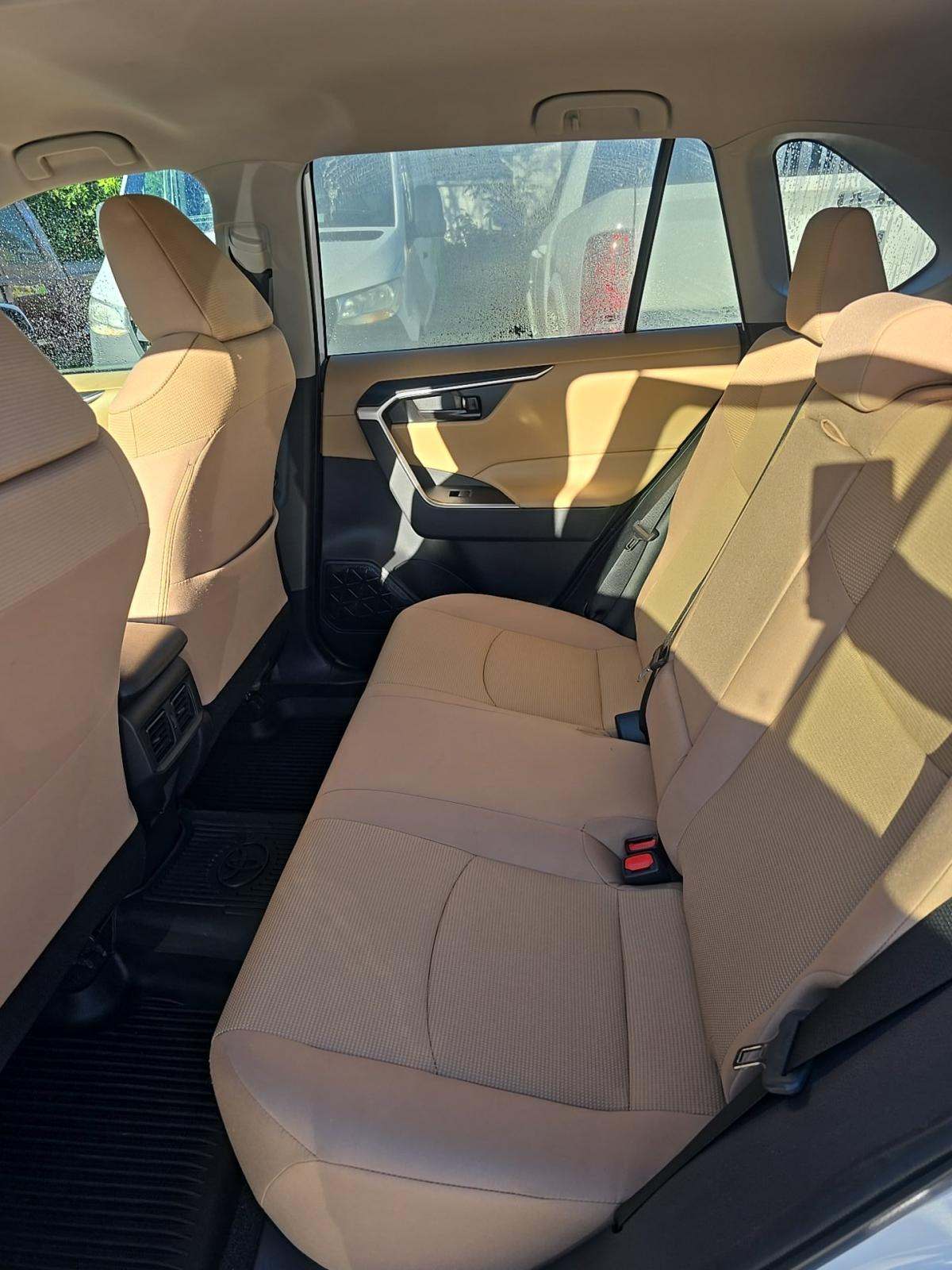 2023 Toyota RAV4 LE AWD