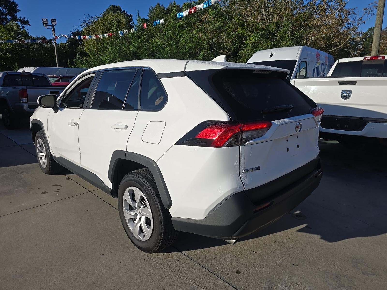 2023 Toyota RAV4 LE AWD