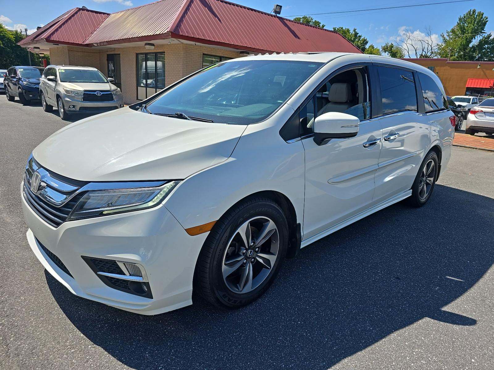 2018 Honda Odyssey Touring FWD