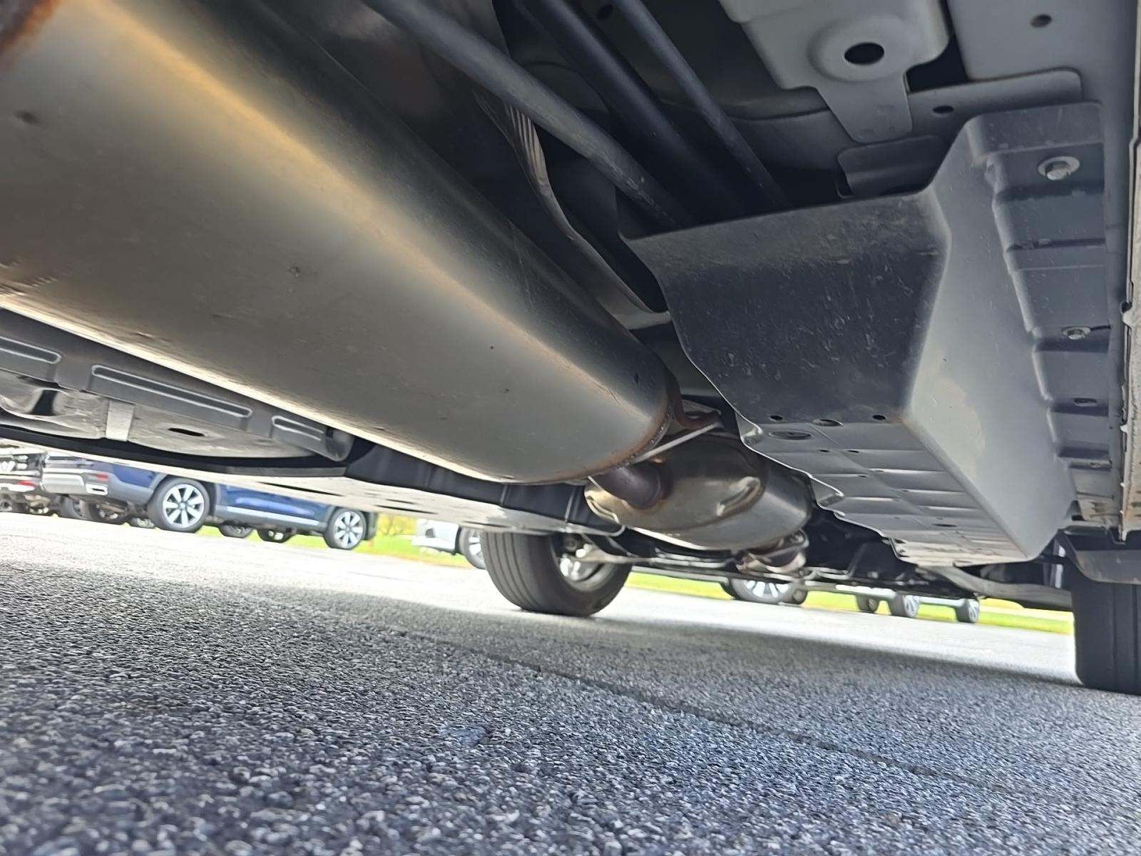 2025 Nissan Pathfinder SL FWD