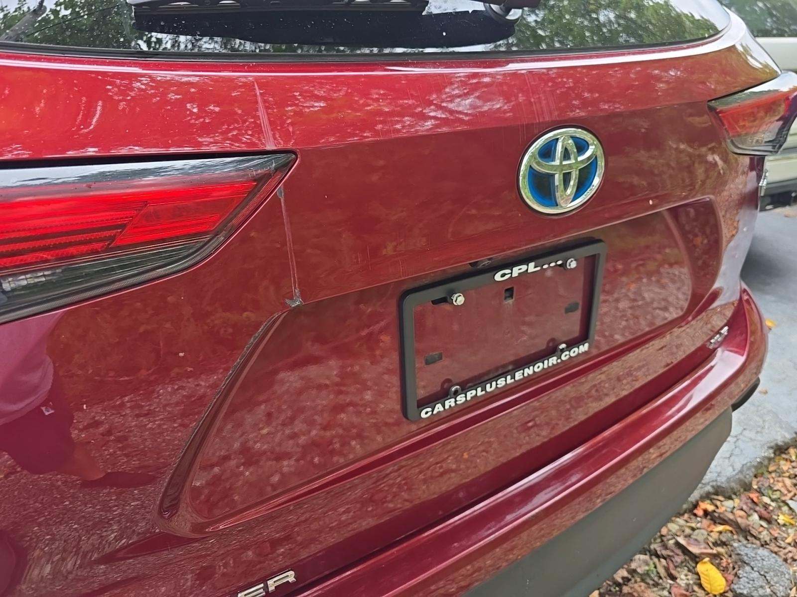 2021 Toyota Highlander Hybrid XLE AWD