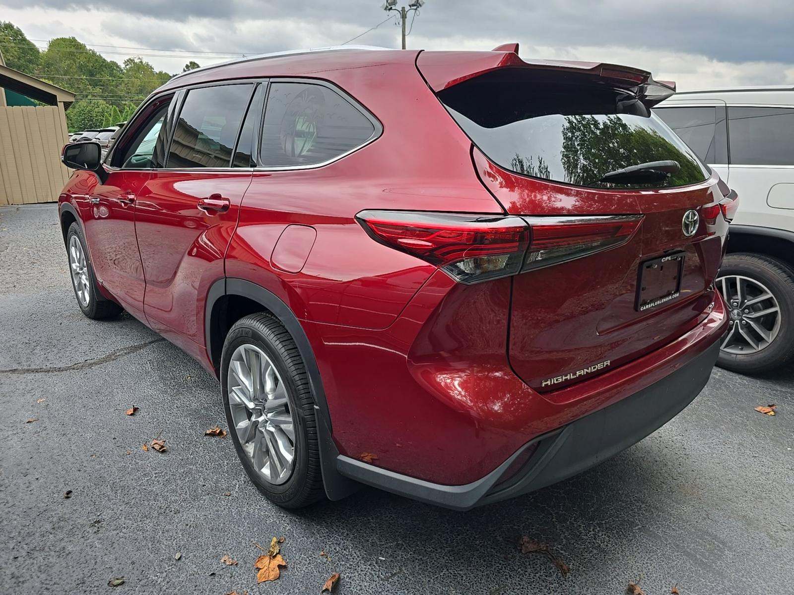2021 Toyota Highlander Hybrid XLE AWD