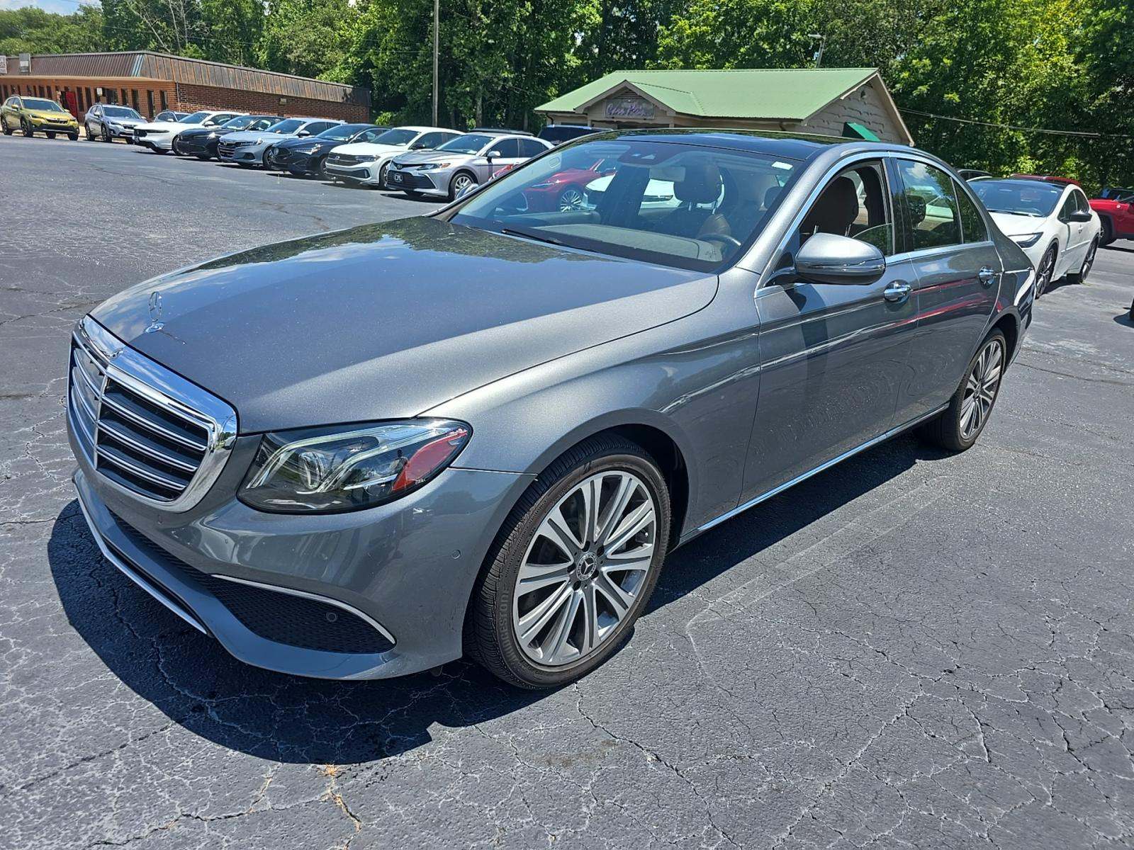 2018 Mercedes-Benz E 400 4MATIC Sedan