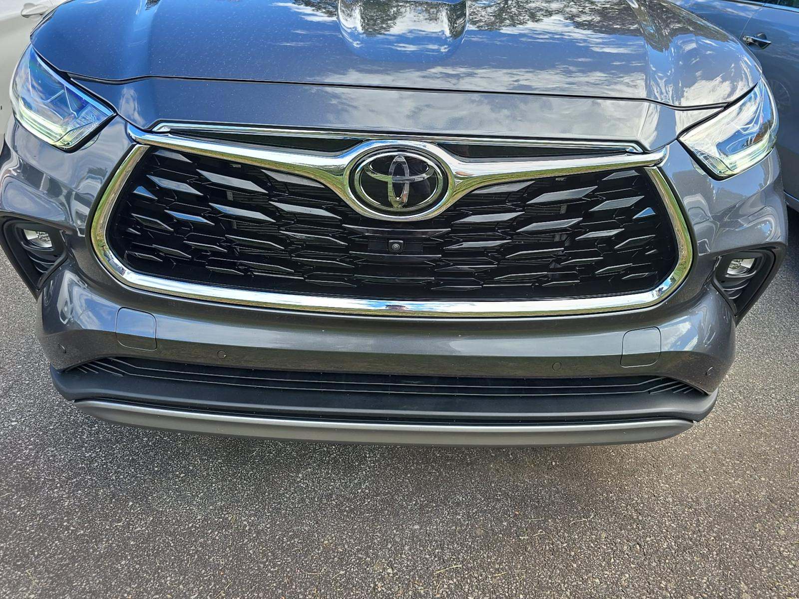 2024 Toyota Highlander Platinum AWD