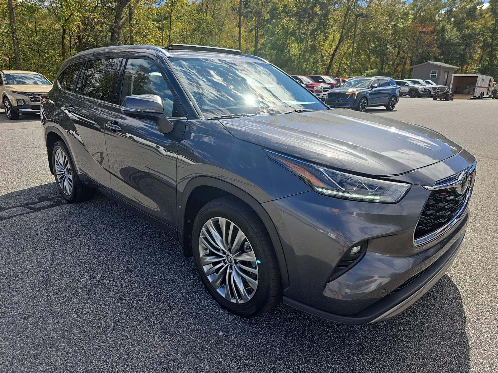 2024 Toyota Highlander Platinum AWD