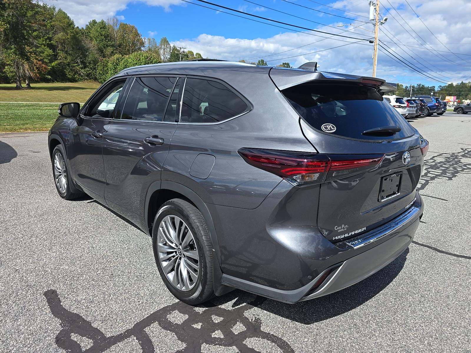 2024 Toyota Highlander Platinum AWD