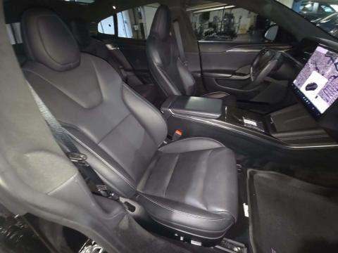 2022 Tesla Model S Plaid AWD