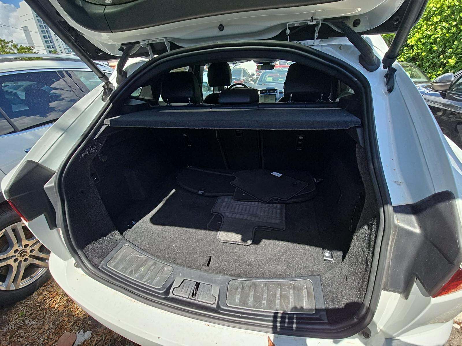 2022 Jaguar E-PACE SE AWD