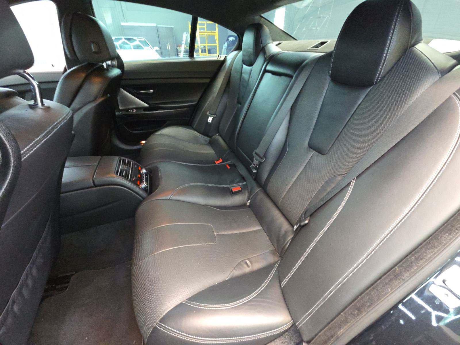 2015 BMW M6 Base RWD