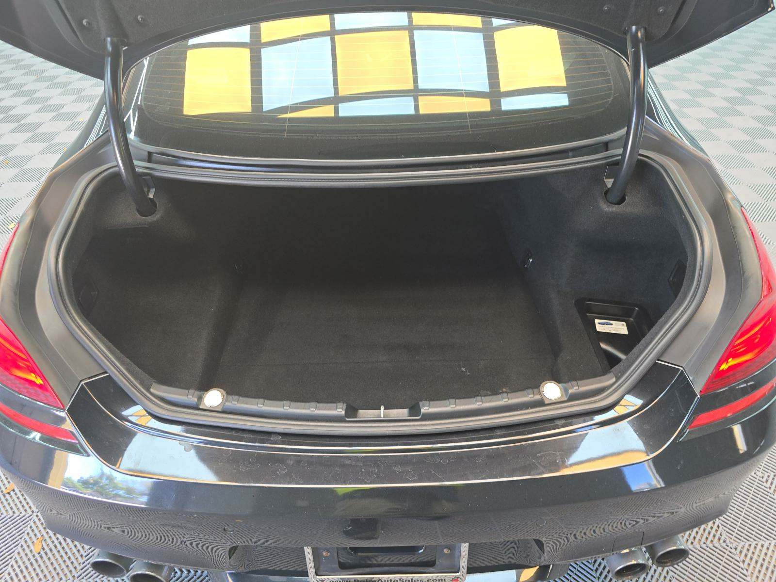 2015 BMW M6 Base RWD