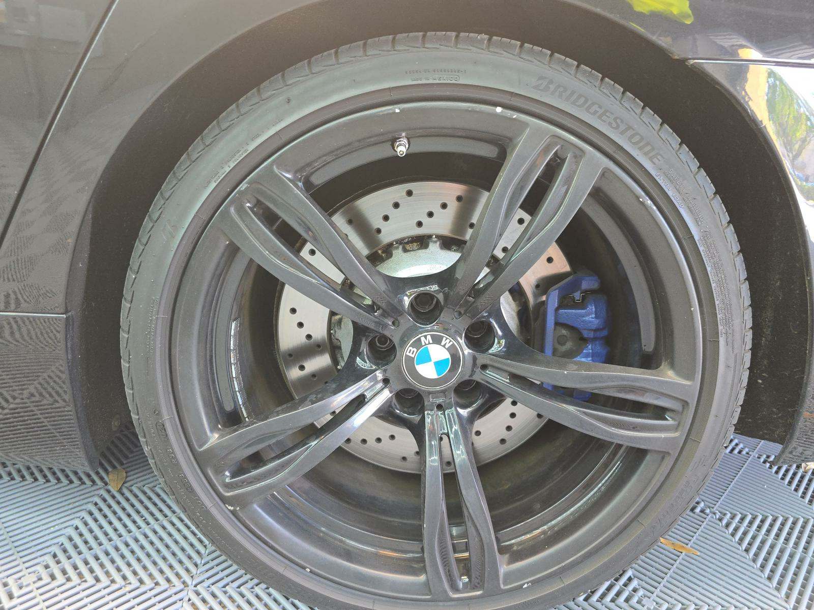 2015 BMW M6 Base RWD