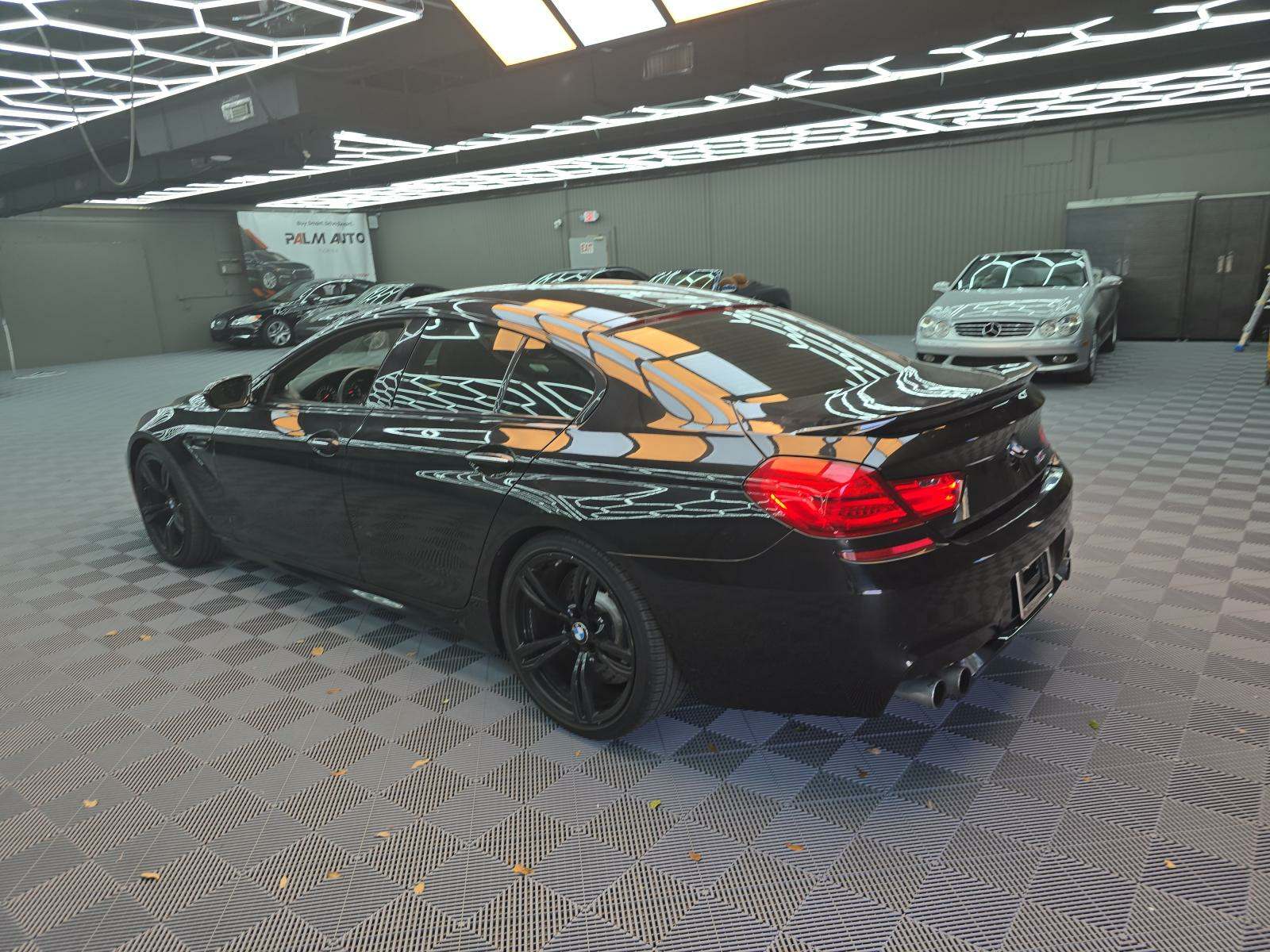 2015 BMW M6 Base RWD