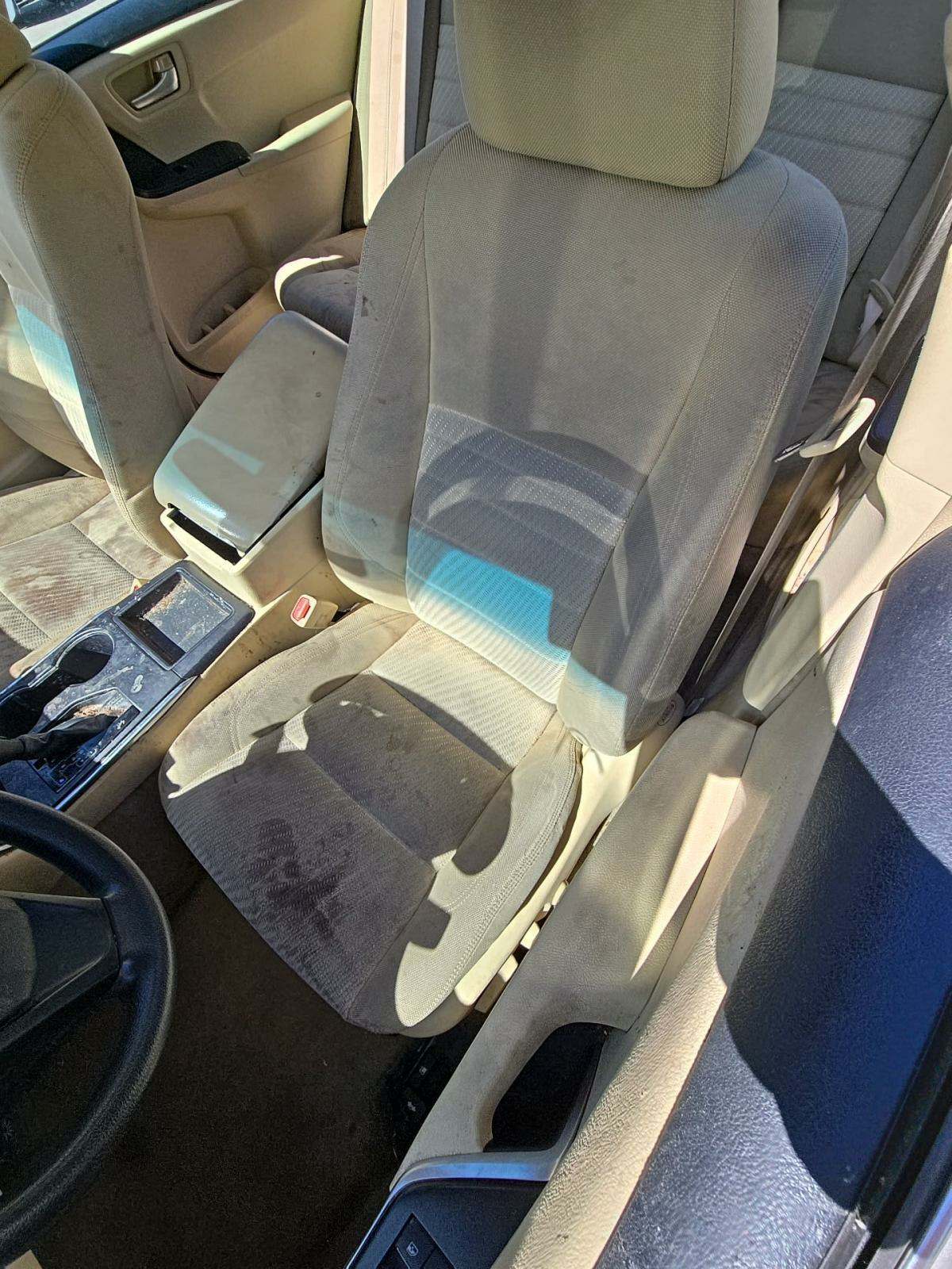 2017 Toyota Camry LE FWD