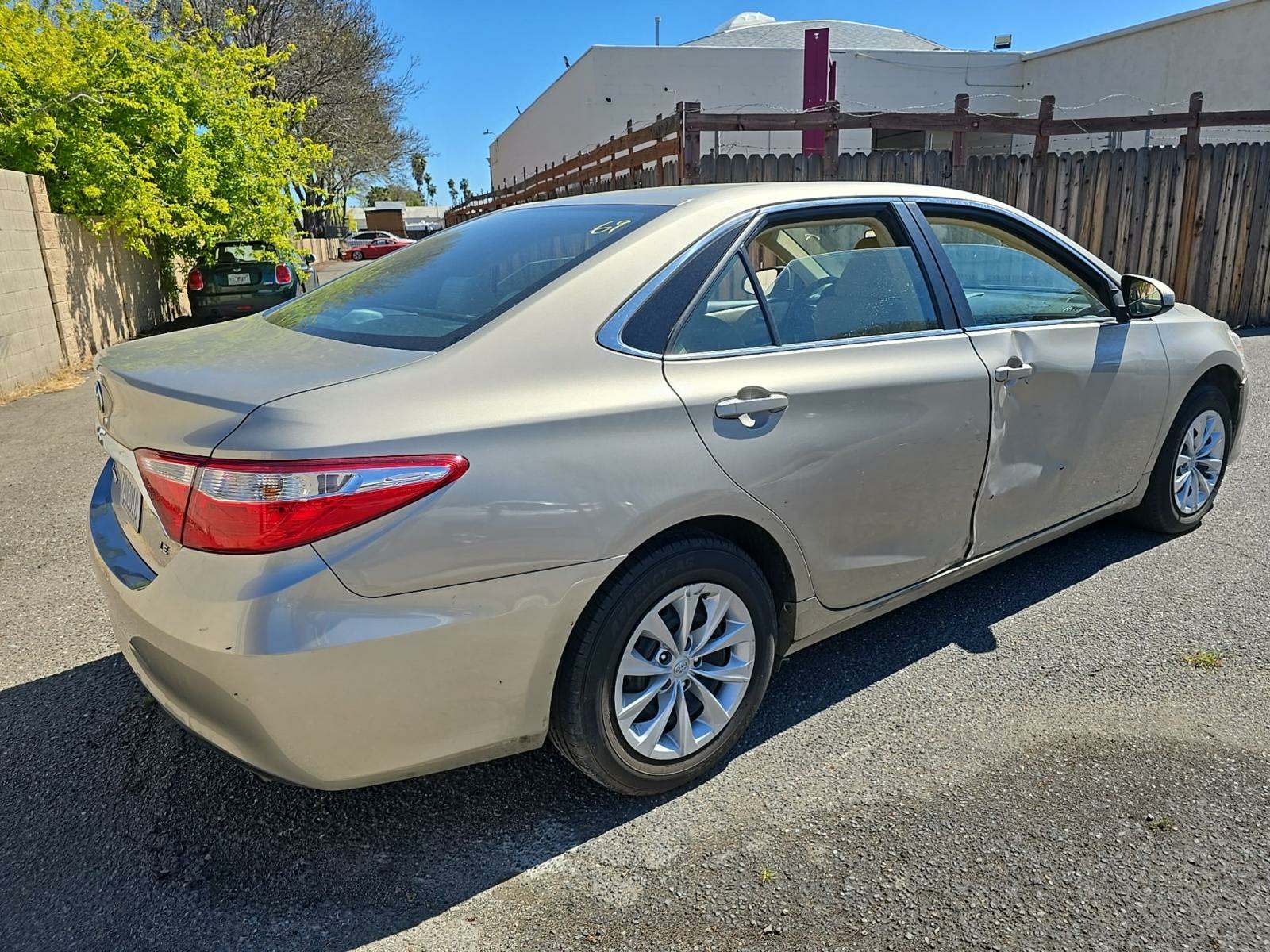 2017 Toyota Camry LE FWD