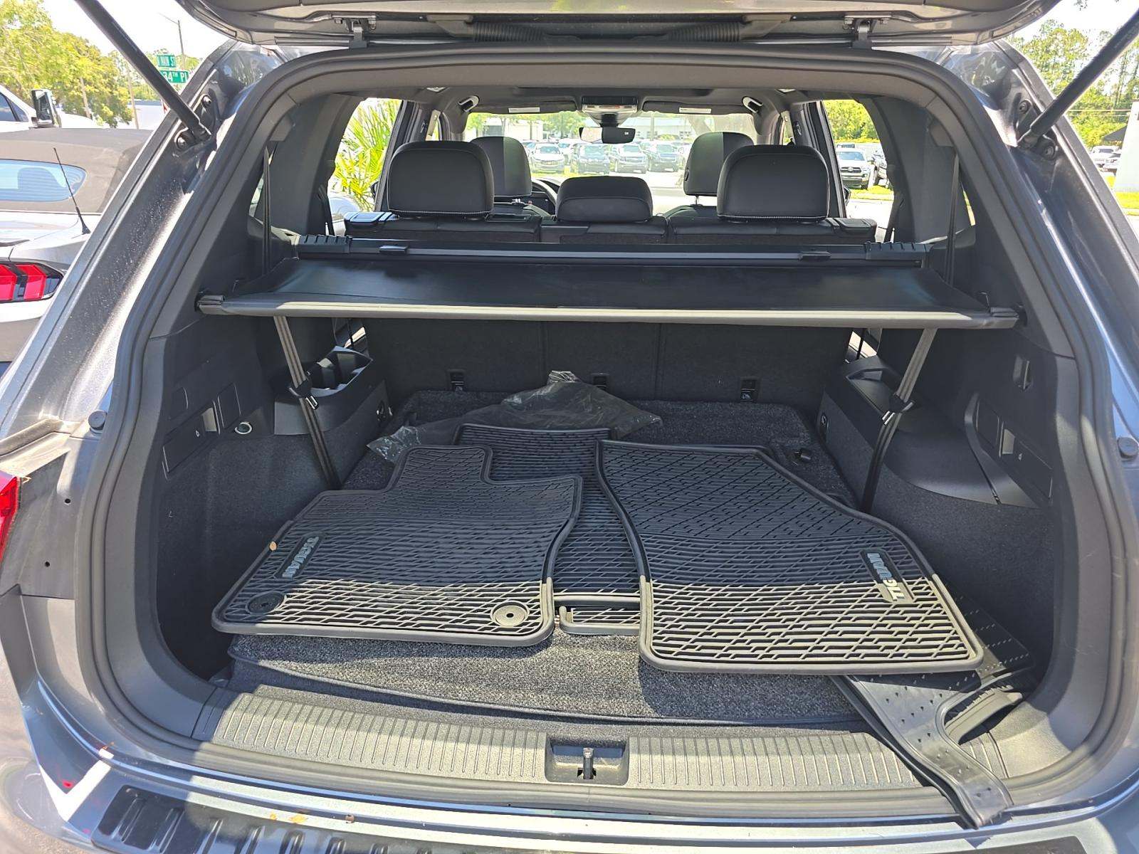 2023 Volkswagen Tiguan 2.0T SE R-Line Black FWD