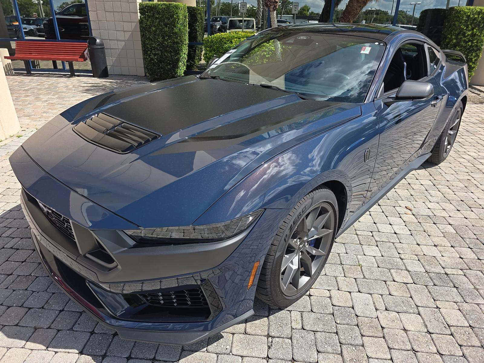 FORD MUSTANG - 1