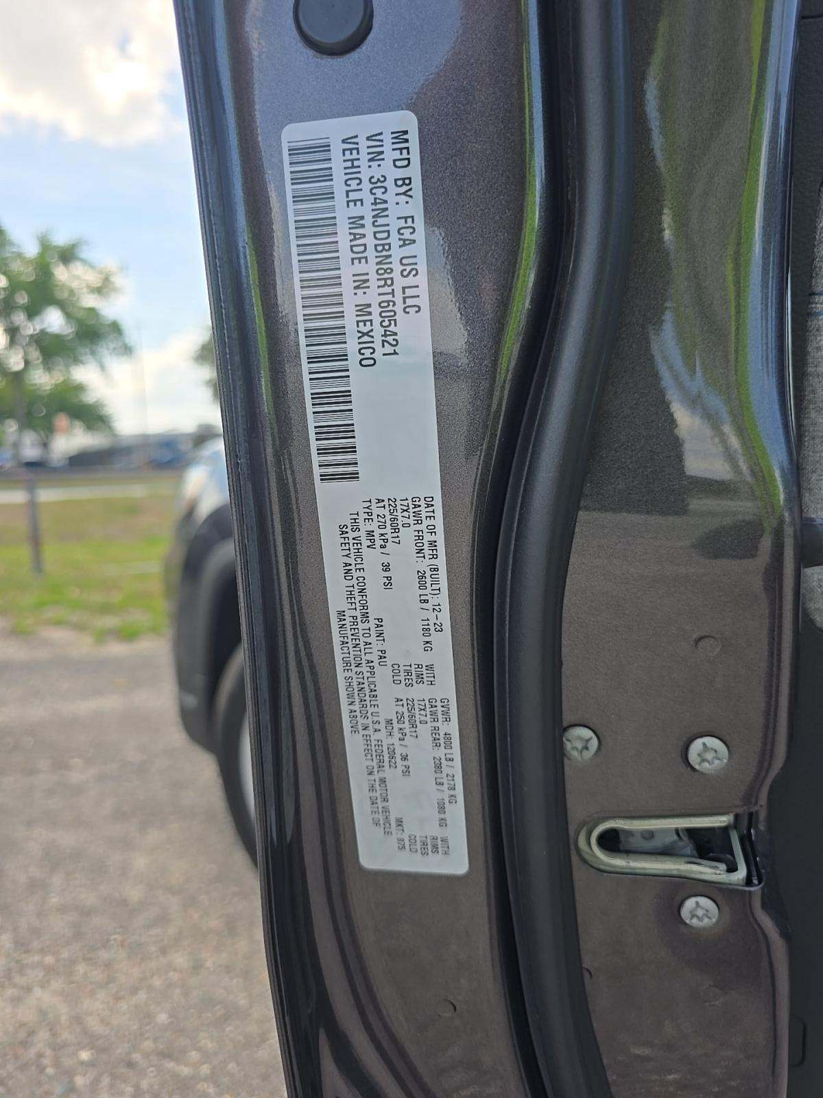 2024 Jeep Compass Latitude AWD