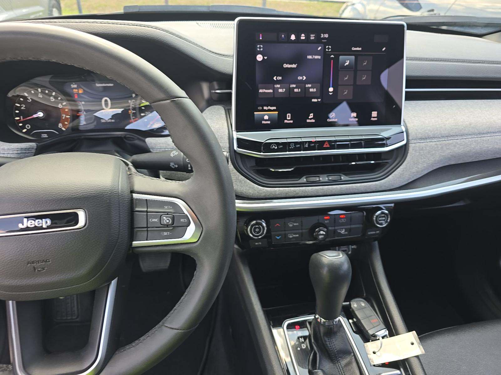 2024 Jeep Compass Latitude AWD