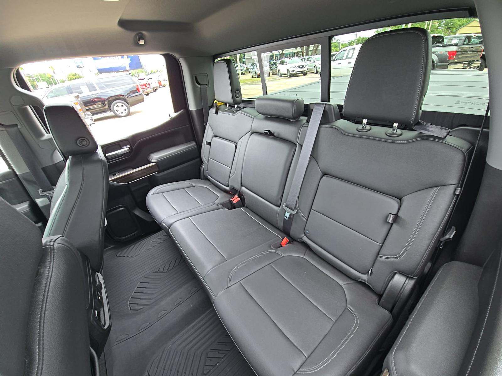2021 Chevrolet Silverado 1500 RST AWD