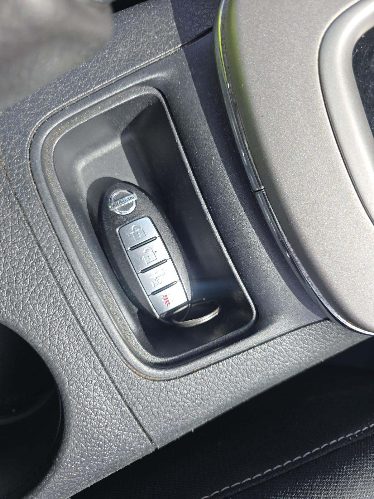 NISSAN SENTRA - 8