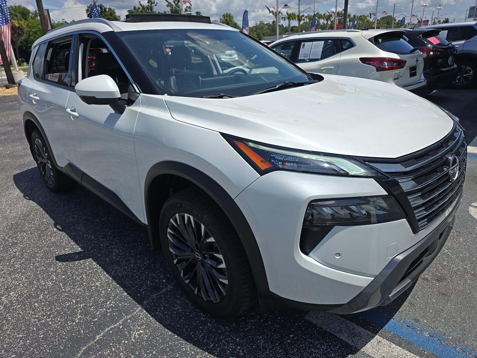 2025 Nissan Rogue SL FWD
