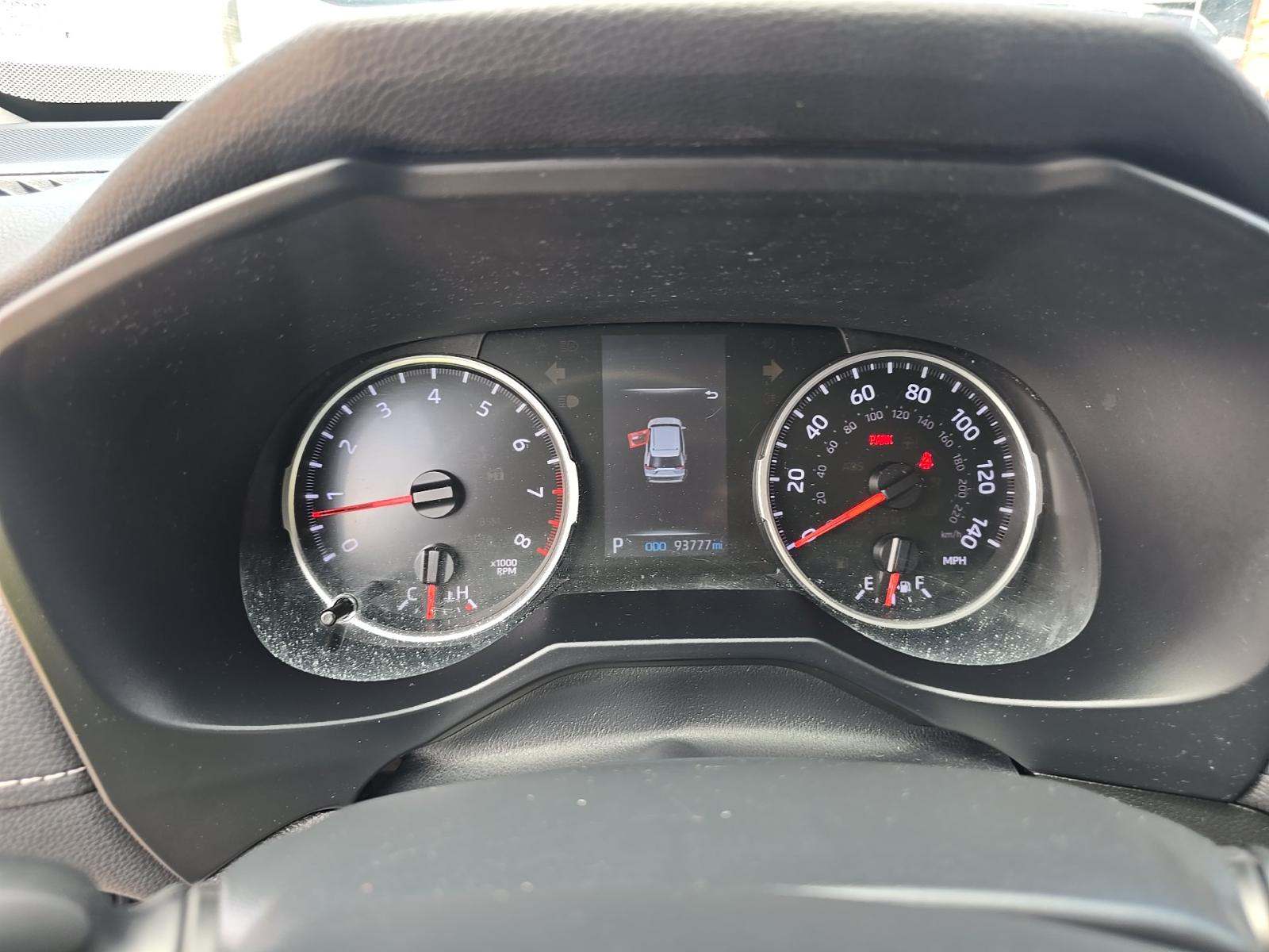 2021 Toyota RAV4 LE FWD