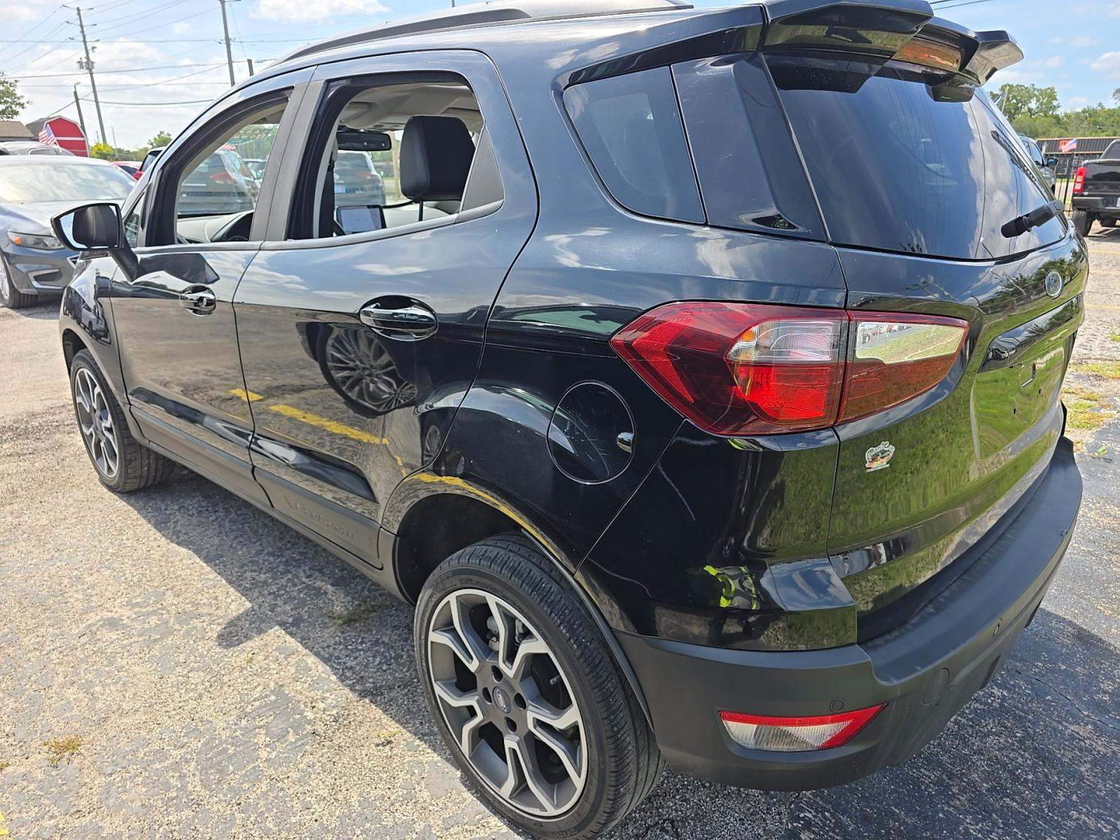 FORD ECOSPORT - 2