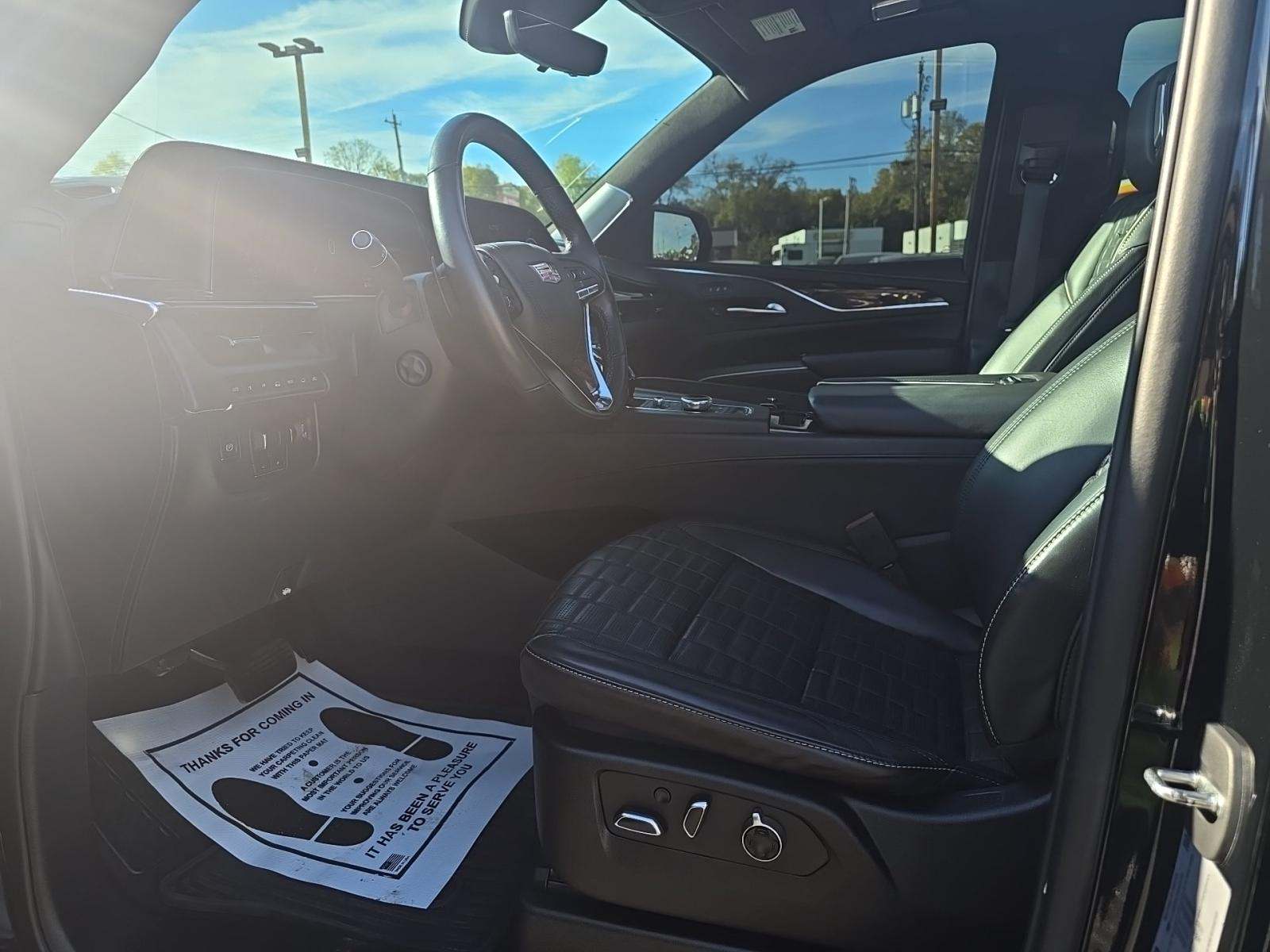 2023 Cadillac Escalade Sport Platinum AWD