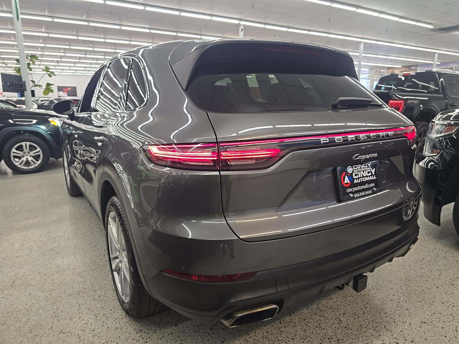 PORSCHE CAYENNE - 2