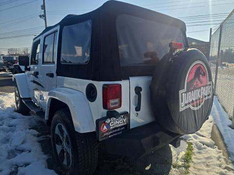 JEEP UNLIMITED SAHARA - 2
