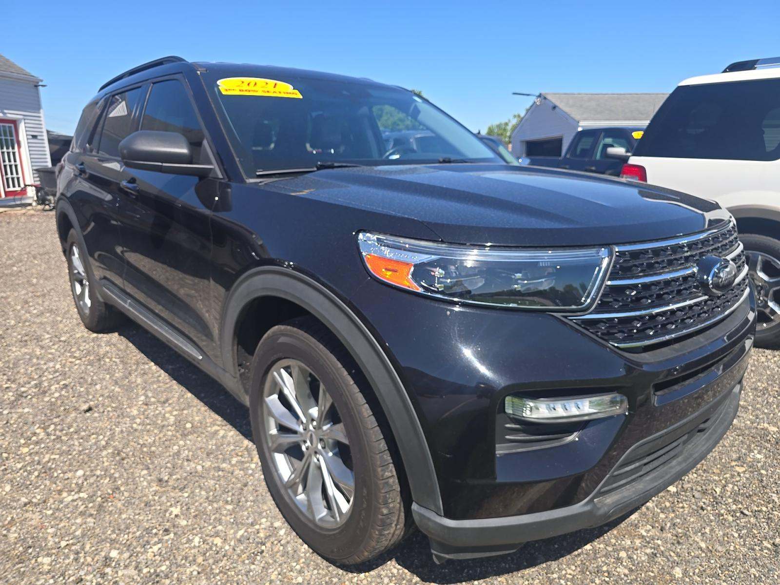 FORD EXPLORER - 4