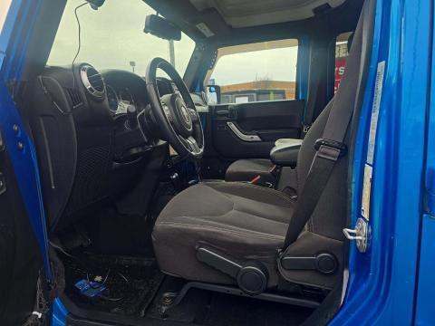 JEEP UNLIMITED SAHARA - 2