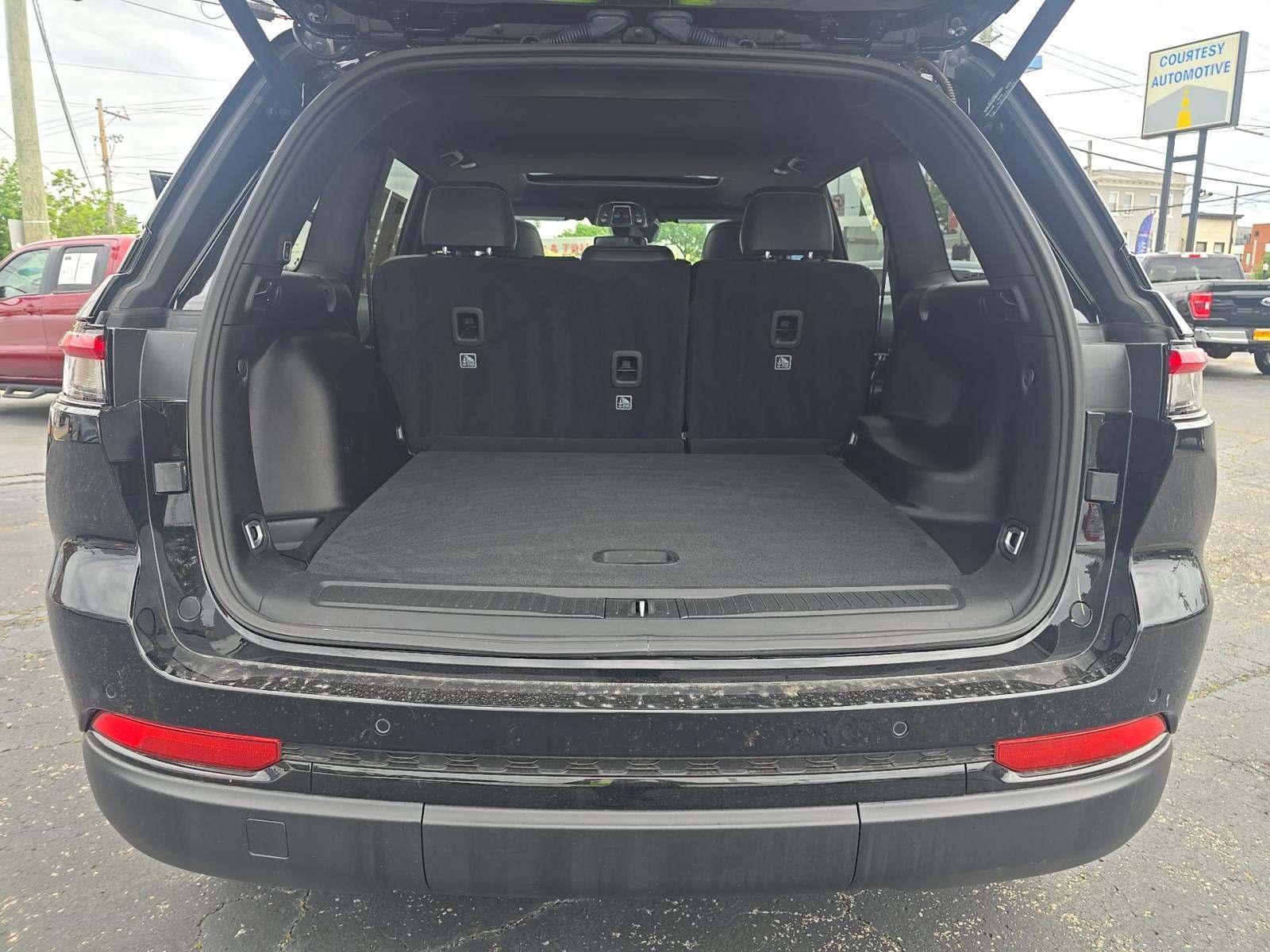 2024 Jeep Grand Cherokee Altitude X AWD