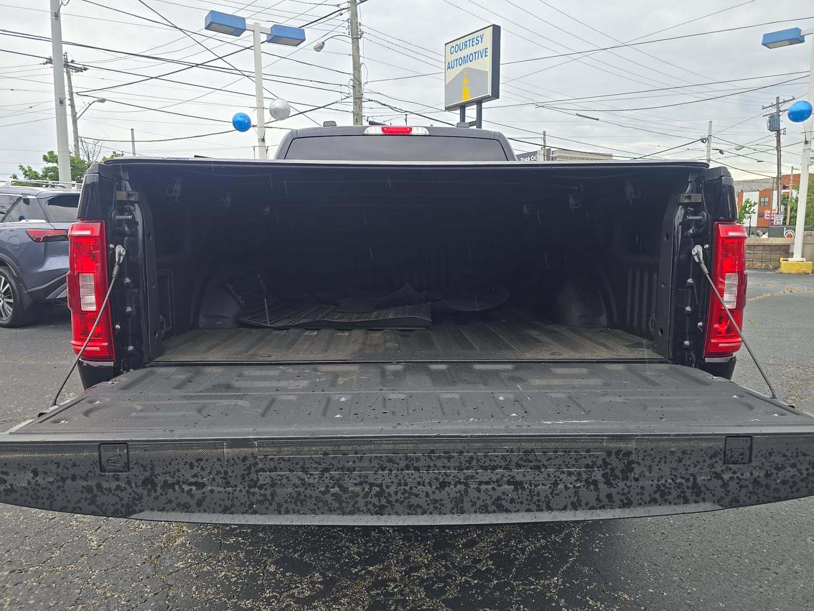 2022 Ford F-150 XLT AWD