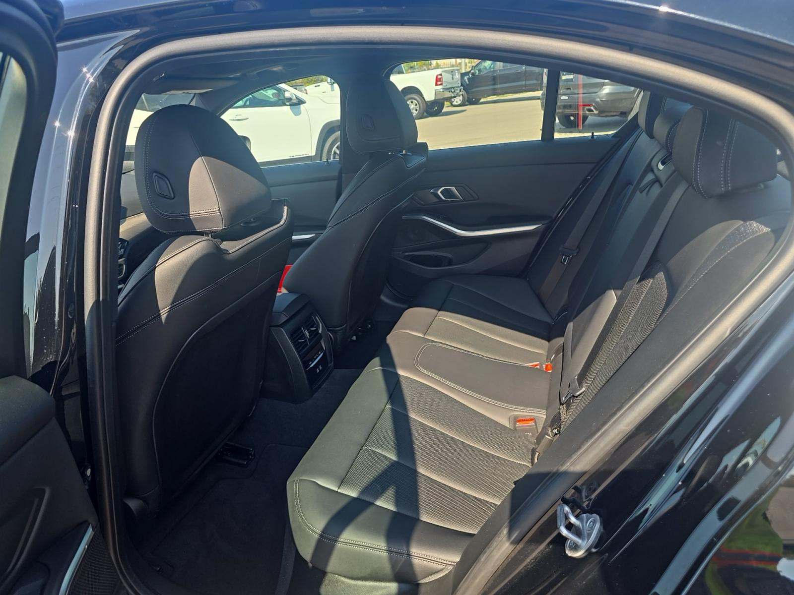 2025 BMW 3 Series 330i RWD