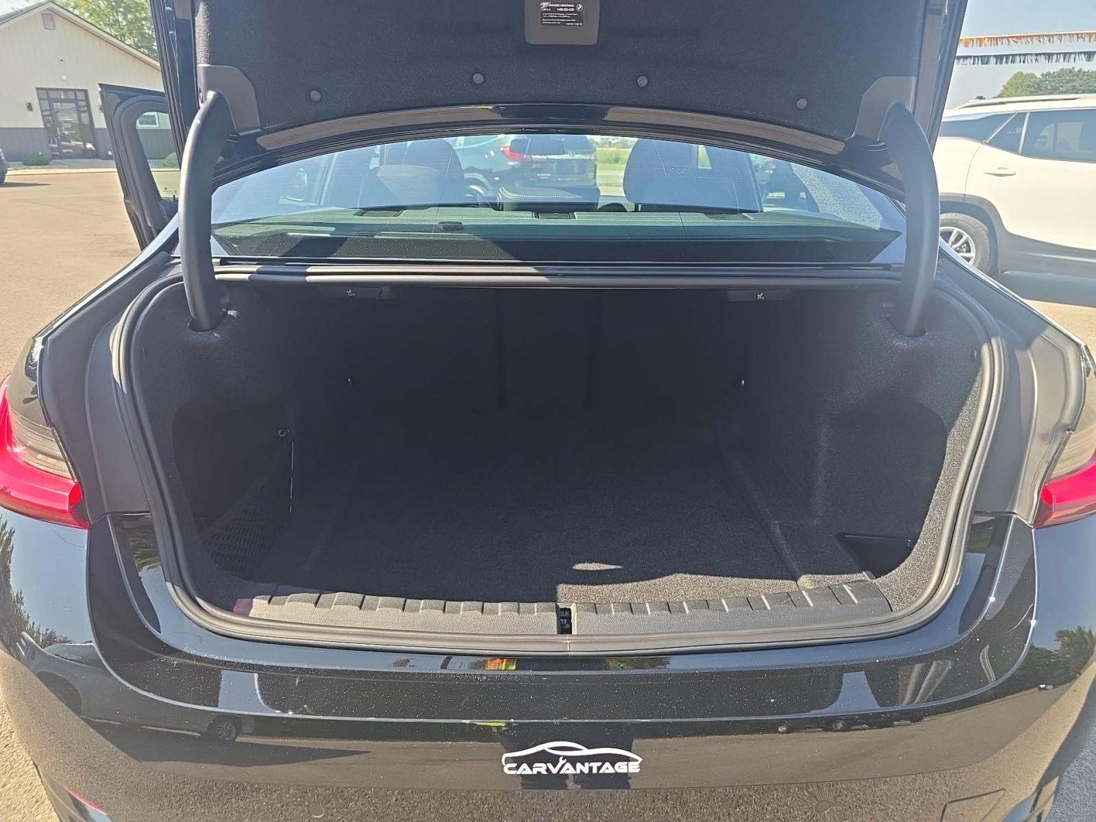 2025 BMW 3 Series 330i RWD