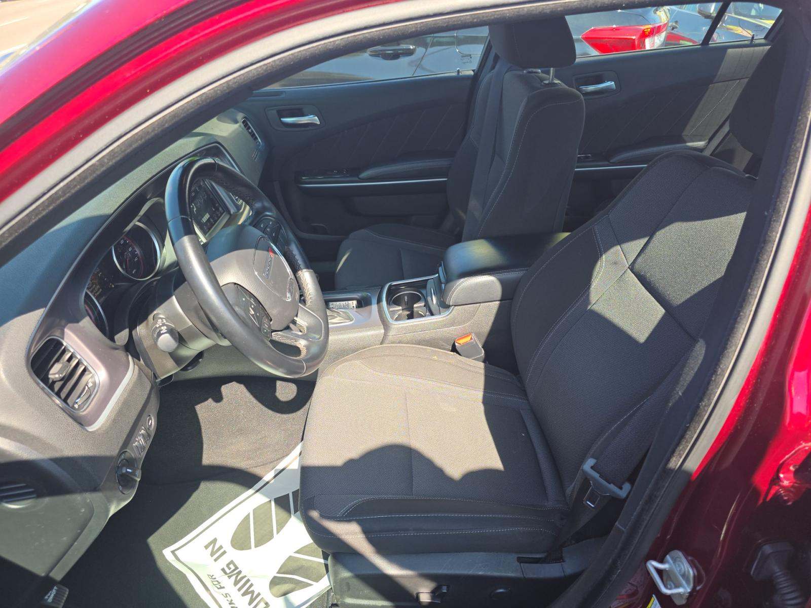 2022 Dodge Charger SXT RWD