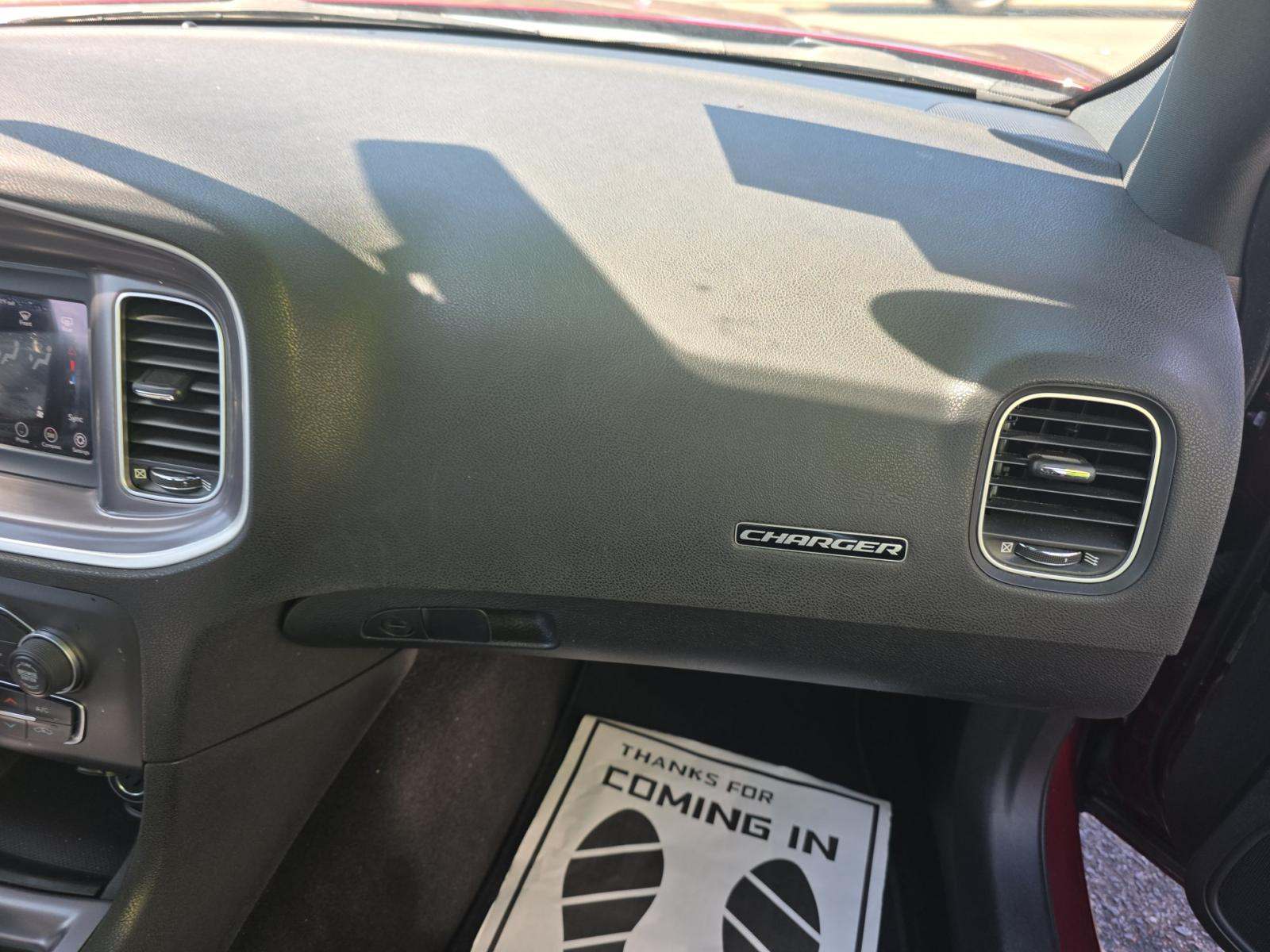 2022 Dodge Charger SXT RWD