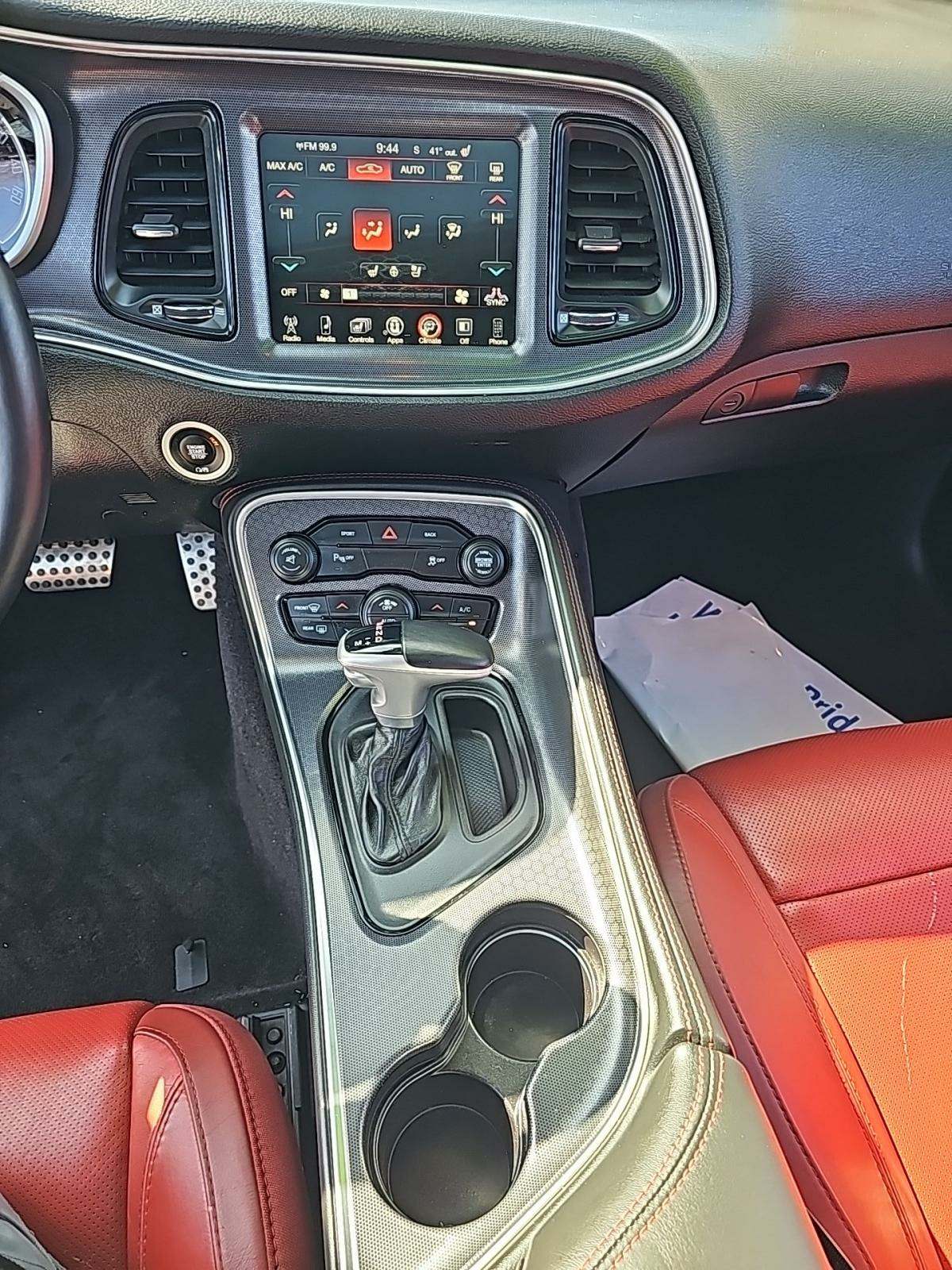 2016 Dodge Challenger SXT Plus RWD