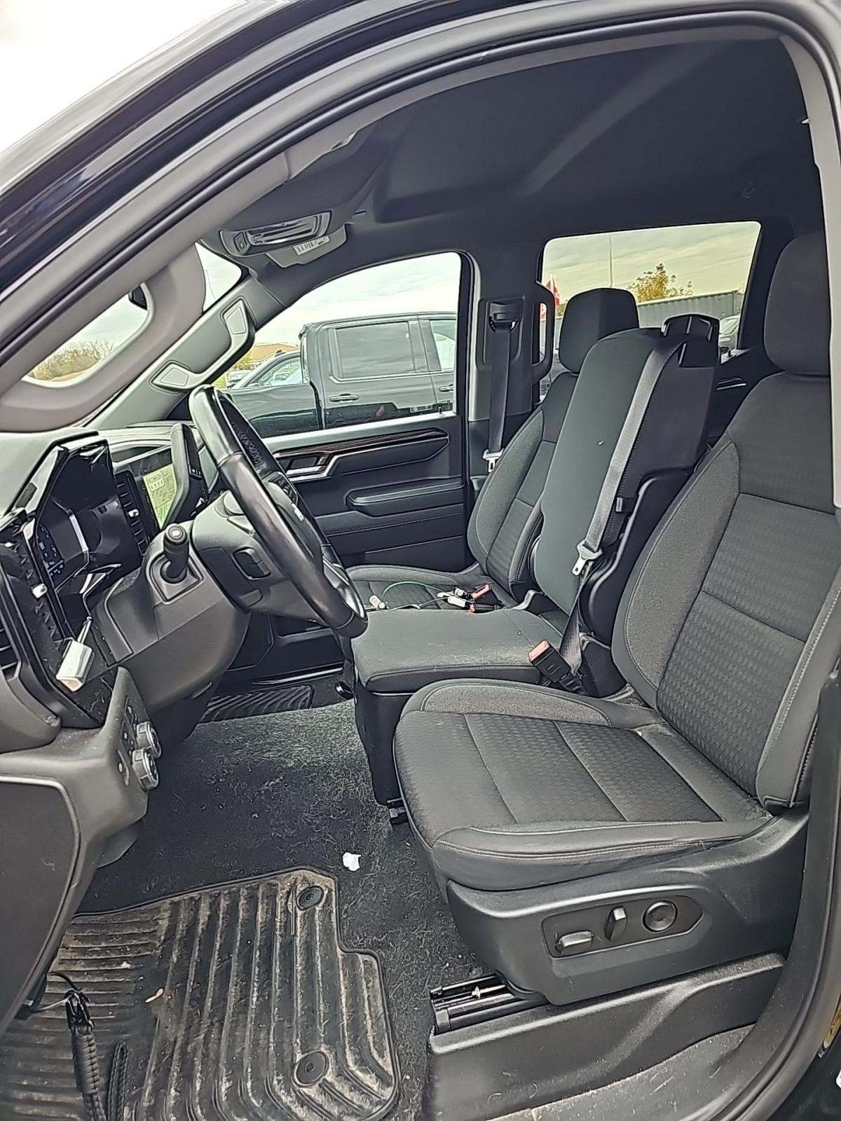 2023 Chevrolet Silverado 1500 LT AWD