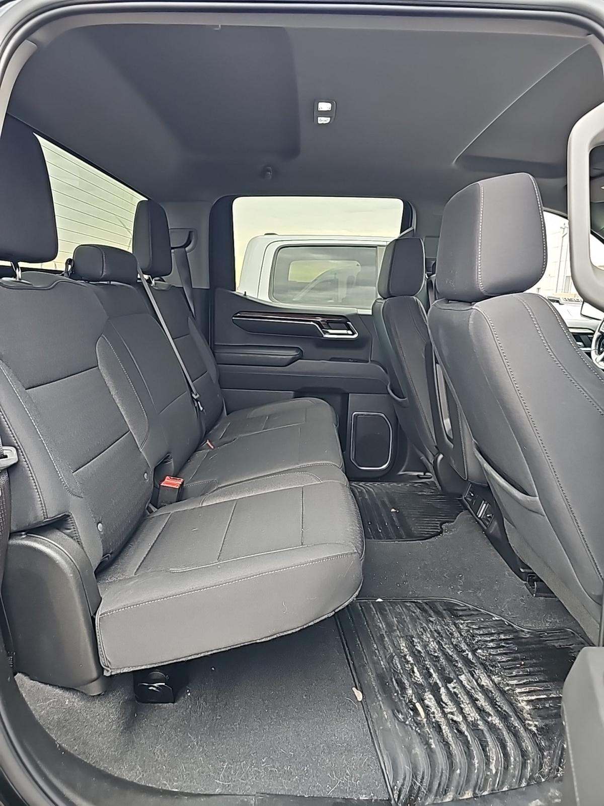 2023 Chevrolet Silverado 1500 LT AWD