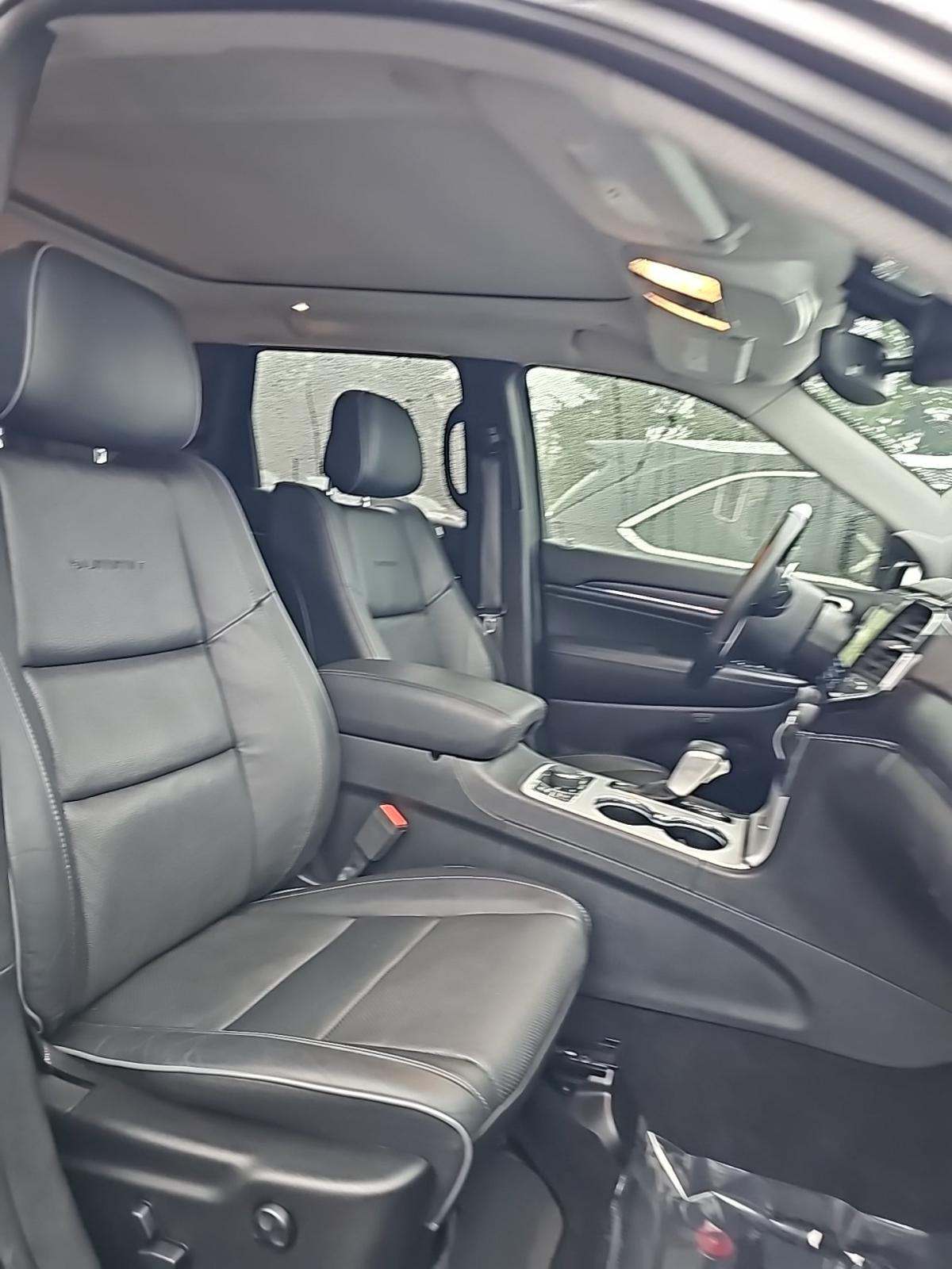2020 Jeep Grand Cherokee Summit AWD