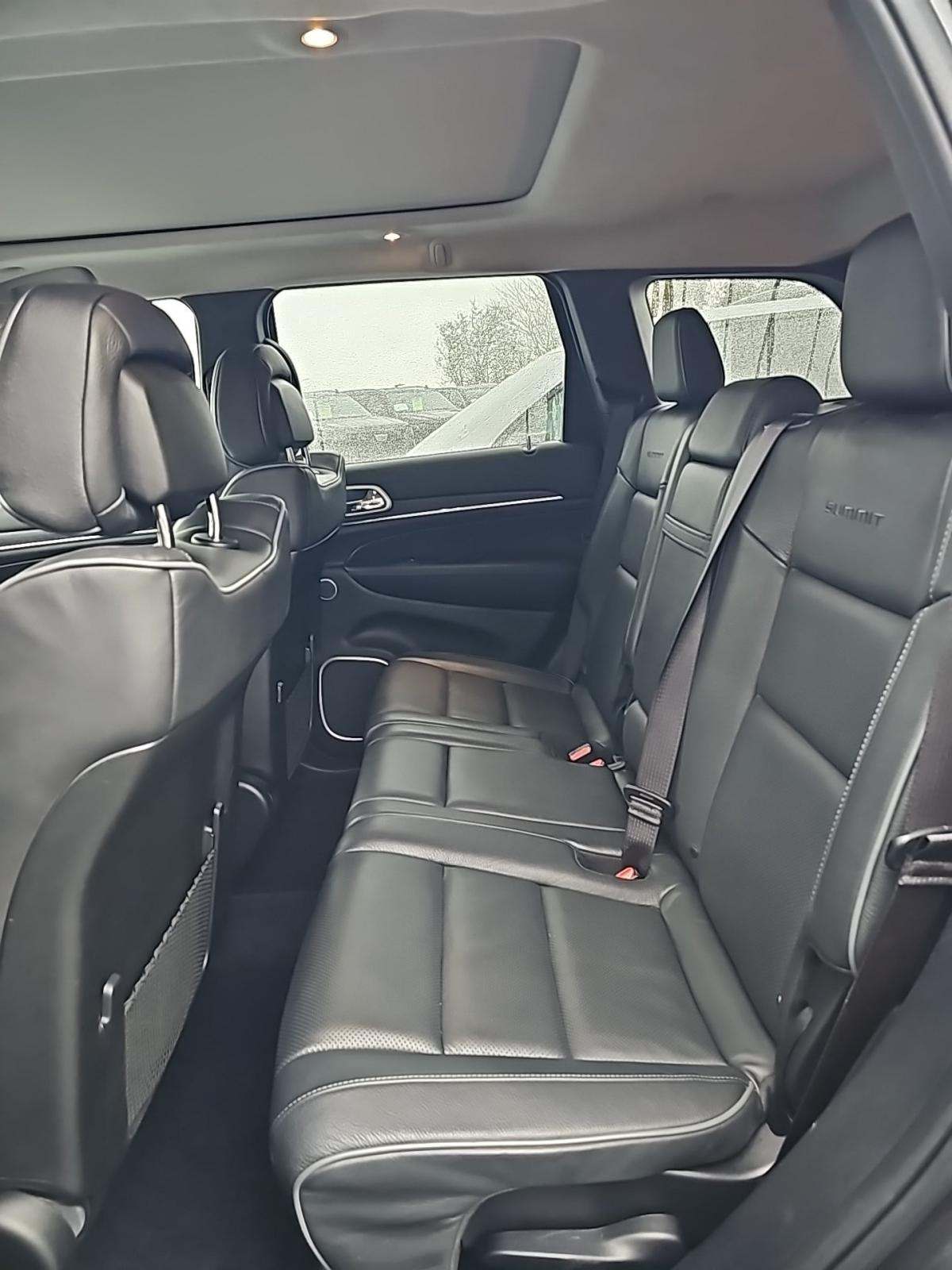 2020 Jeep Grand Cherokee Summit AWD