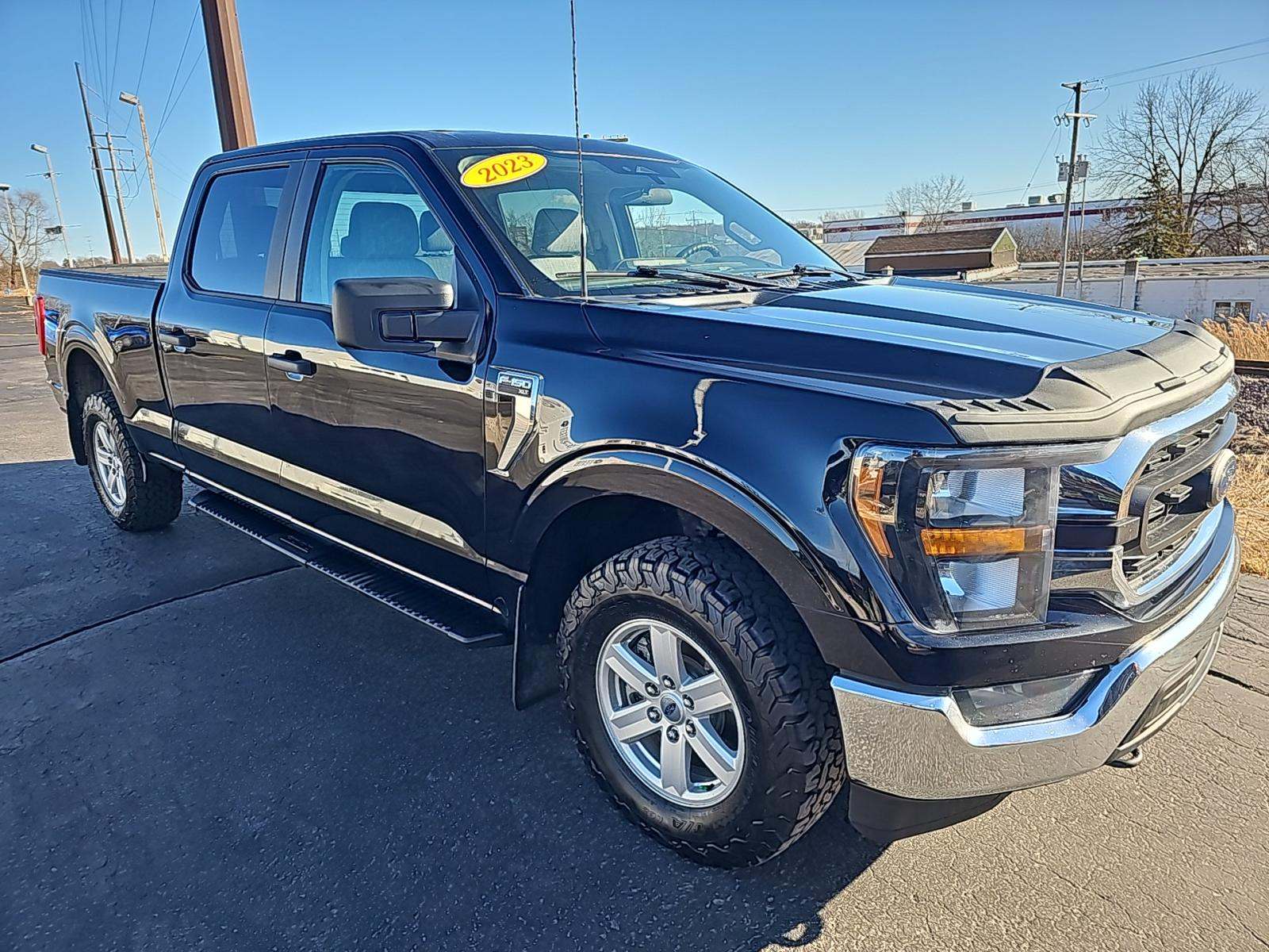 2023 Ford F-150 XLT AWD
