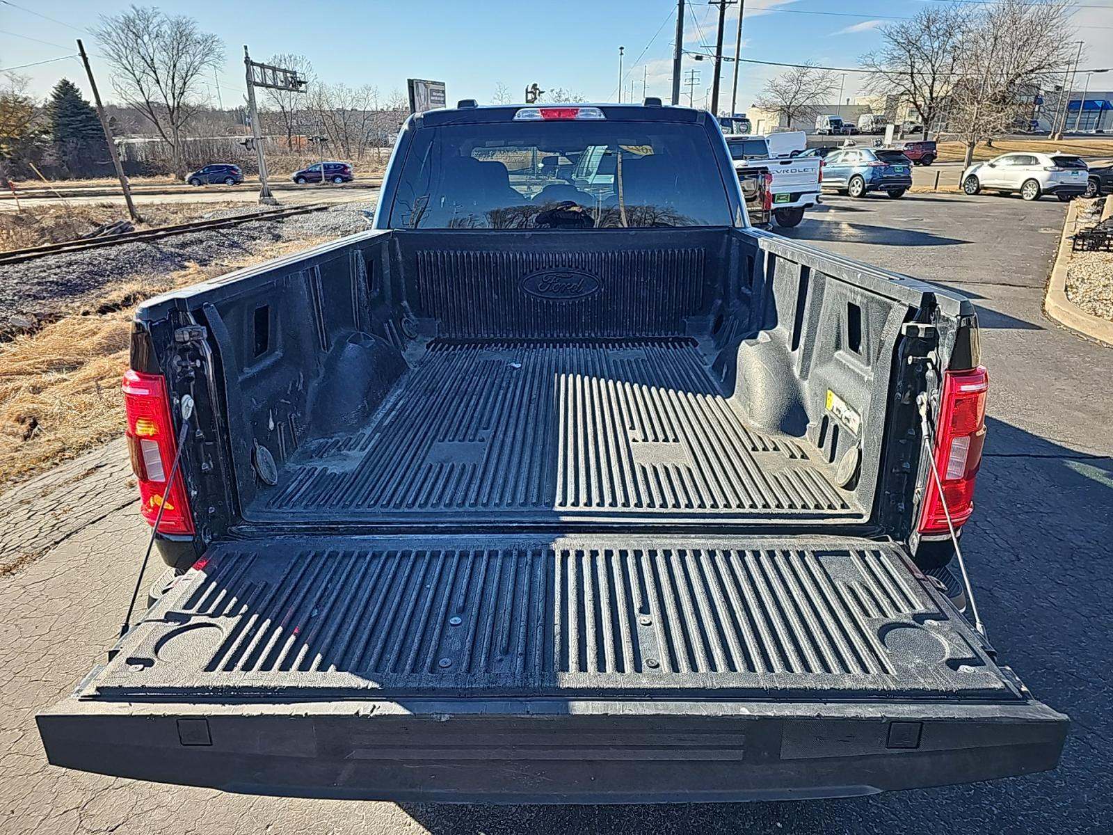 2023 Ford F-150 XLT AWD