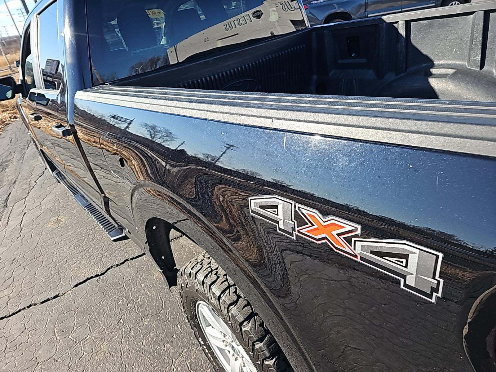 2023 Ford F-150 XLT AWD