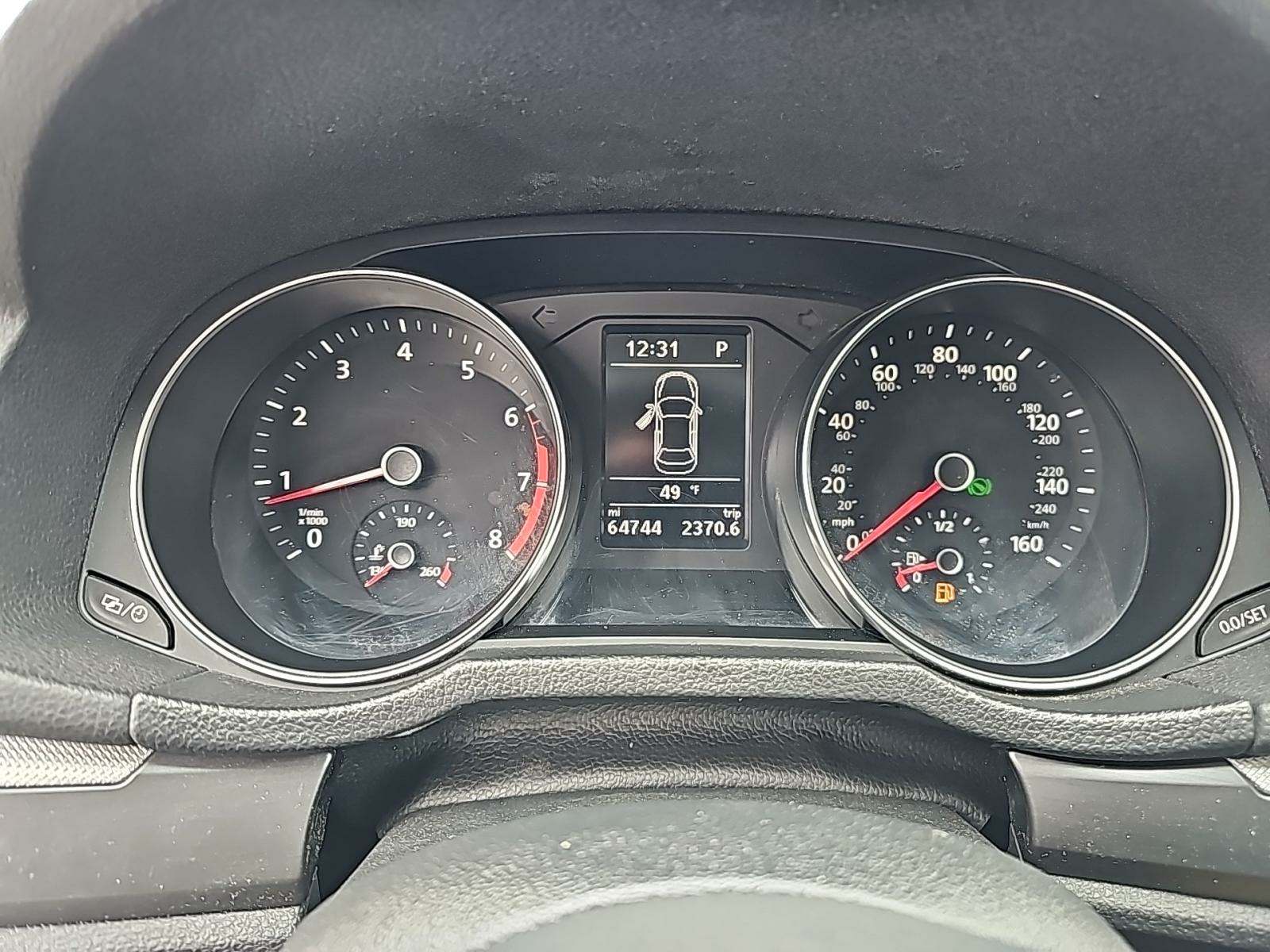 2017 Volkswagen Passat 1.8T R-Line FWD