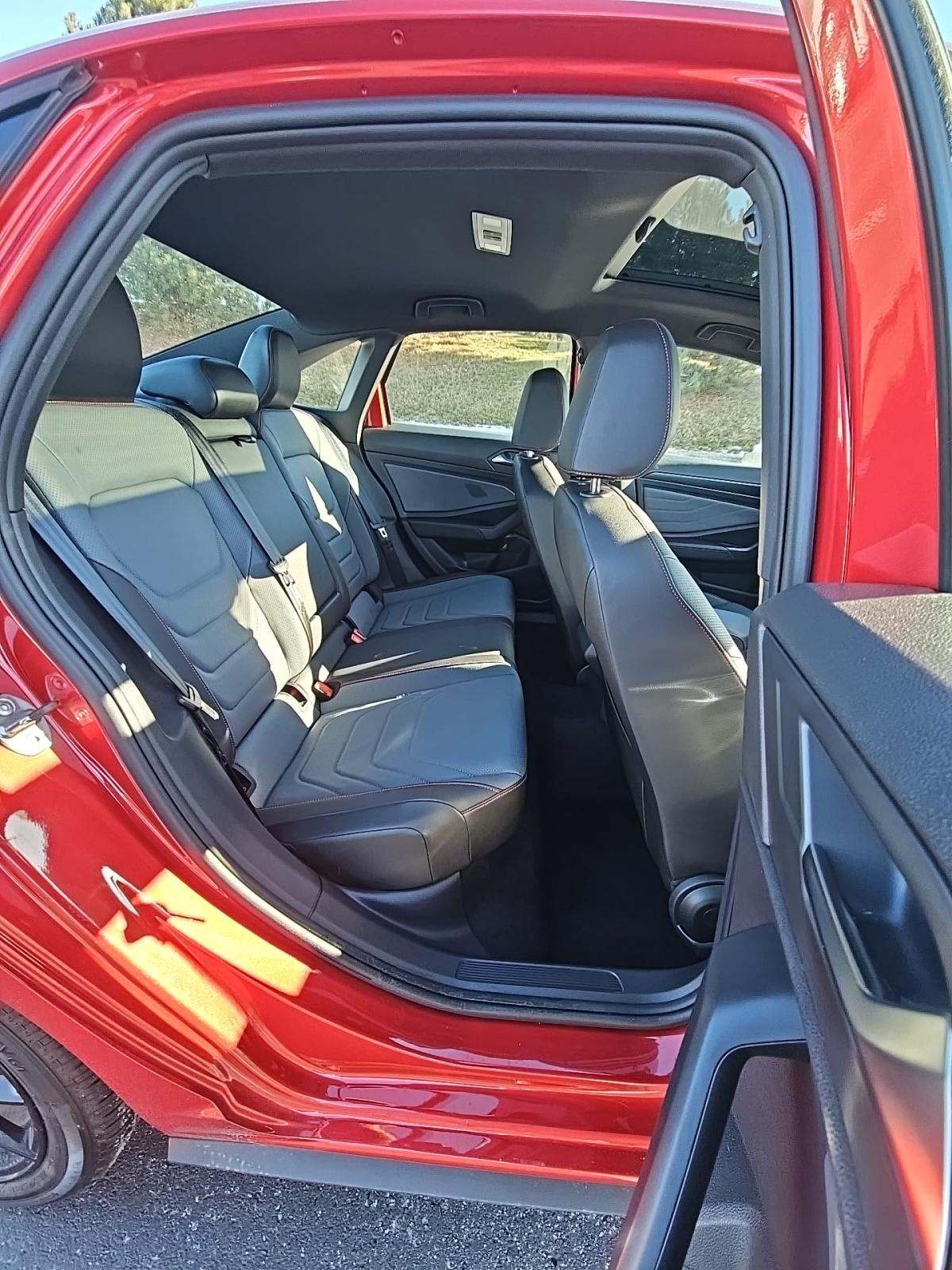 2025 Volkswagen Jetta 2.0T GLI Autobahn FWD