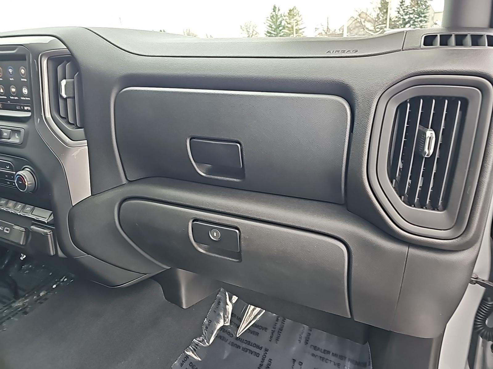 2021 Chevrolet Silverado 1500 Custom AWD